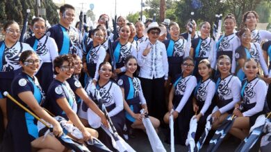 La rectora Lilia Cedillo Ramírez encabezó el contingente de la Benemérita Universidad Autónoma de Puebla (BUAP) que participó este 5 de mayo en el desfile cívico-militar