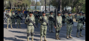 A pocos días de conmemorarse el 164 aniversario de la Batalla del 5 de Mayo, la XXV Zona Militar en Puebla se convierte en el epicentro de una preparación intensiva. Con gallardía y disciplina, los contingentes del Ejército Mexicano