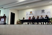 El presidente del XXIX Consejo Directivo del Colegio de Ingenieros Civiles del Estado de Puebla (CICEPAC), Dr. Alejandro Muñoz Muratalla, encabezó la toma de protesta del Consejo Directivo de la Delegación Teziutlán