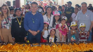 La presidenta municipal de Zacatlán, Bety Sánchez, encabezó un gran festejo por el Día de la Niña y el Niño, donde más de 750 menores disfrutaron de actividades físicas