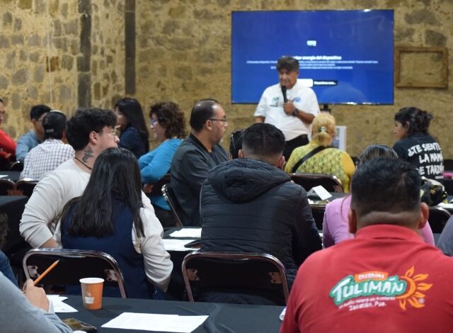Con la presencia de Luis Miguel de la Rosa Bachbush, director de Profesionalización y Regulación Turística de la Secretaría de Desarrollo Turístico del Estado de Puebla, se impartió una capacitación sobre el Distintivo M dirigida a prestadores de servicios turísticos.