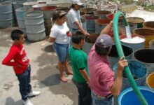 Habitantes del sur de la capital poblana solicitaron formalmente este sábado al Ayuntamiento de Puebla mejorar el servicio de agua potable en sus comunidades, exigiendo un incremento inmediato en la distribución del recurso.
