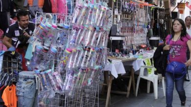 Luego de que vendedores ambulantes abarrotaran las principales calles del Centro Histórico con la venta de productos alusivos al Mundial, el secretario de Gobernación Municipal de Puebla, Franco Rodríguez