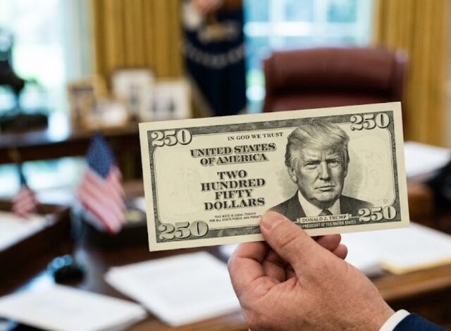 Los legisladores republicanos han puesto en marcha una iniciativa que busca romper con una tradición financiera de más de un siglo y medio en Estados Unidos: emitir un nuevo billete de 250 dólares con el rostro del presidente Donald Trump.