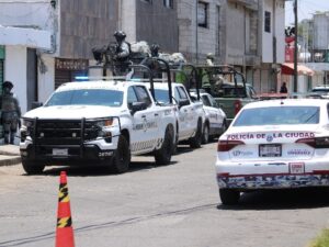 Tres personas resultaron lesionadas por disparos de arma de fuego —entre ellas un niño de 9 años— tras un ataque directo registrado minutos antes del mediodía de este miércoles 6 de mayo en inmediaciones del Mercado Morelos.