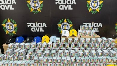 La policía de Brasil informó este viernes que incautó cerca de Río de Janeiro unos 200,000 estampas falsificadas para el tradicional álbum del Mundial 2026 de la firma Panini, un producto que ya causa furor en el único país pentacampeón del torneo.