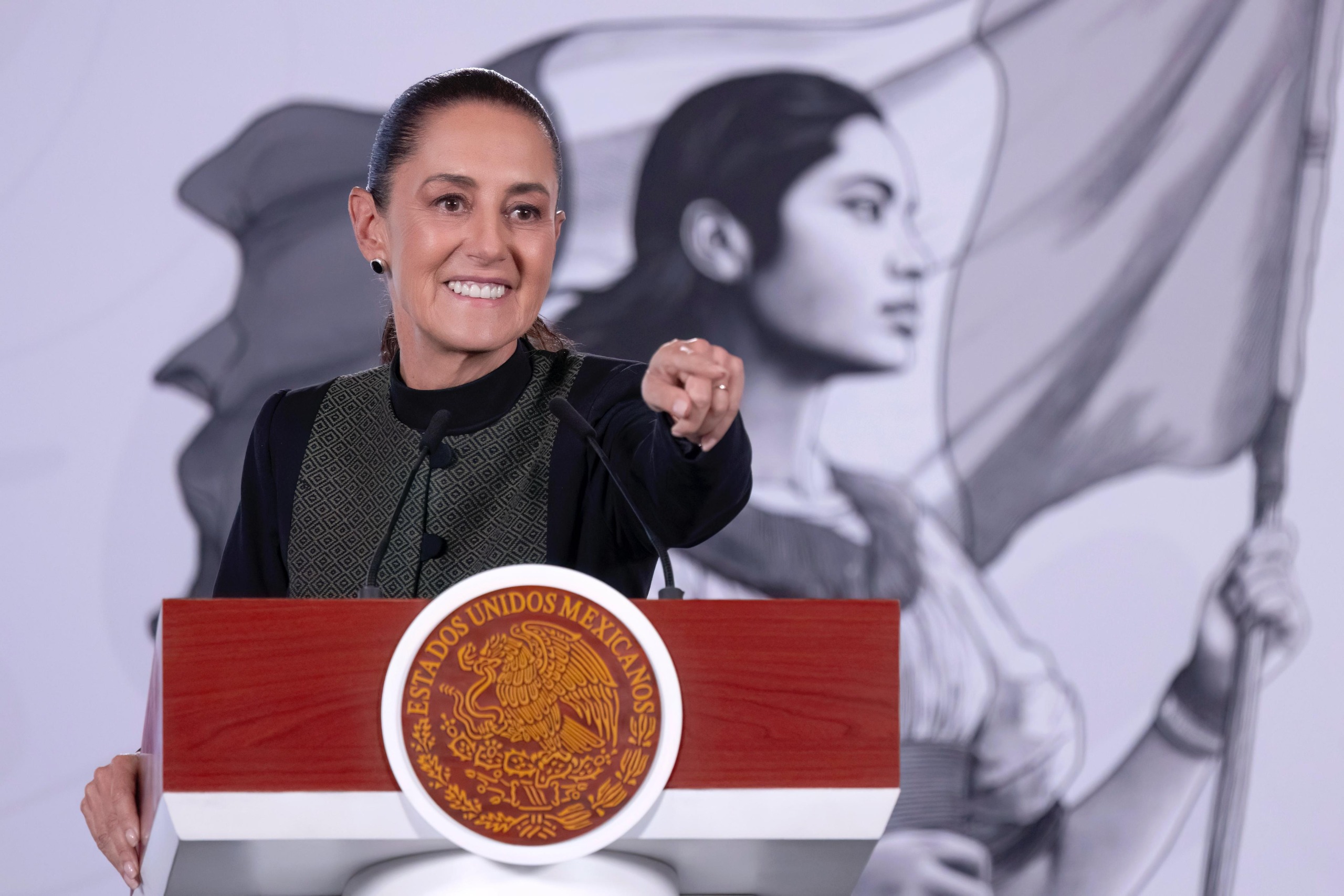 Sheinbaum: 20 mil mdp para renovar equipos de salud