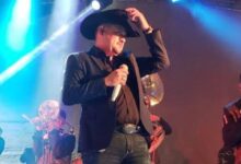 El medio artístico y el género regional mexicano se encuentran en alerta tras confirmarse que Adán Lozano, exvocalista de la Banda San Miguel, fue víctima de un ataque armado la noche del domingo 7 de junio en el municipio de Tlajomulco de Zúñiga, Jalisco