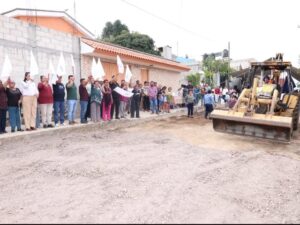 Con el firme compromiso de transformar el entorno urbano y llevar infraestructura a las zonas que más lo requieren, la presidenta municipal de Atlixco, Ariadna Ayala