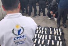 La Secretaría de Gobernación (Segob) confirmó de manera oficial el hallazgo y aseguramiento de una caja con 59 artefactos explosivos caseros en el interior de uno de los autobuses que trasladaba a presuntos estudiantes y maestros hacia la Ciudad de México