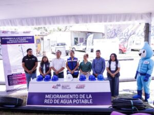 Con el objetivo de acabar con las fugas recurrentes y mejorar el suministro para más de 6 mil habitantes, la presidenta municipal, Lupita Cuautle, dio el banderazo de inicio a los trabajos de modernización de la red de agua potable en la junta auxiliar de San Antonio Cacalotepec