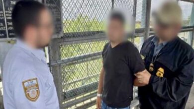 El embajador de Estados Unidos en México, Ronald Johnson, encendió el debate bilateral este lunes al asegurar que su país ha entregado a 313 ciudadanos mexicanos buscados por la justicia, gracias a un acuerdo de cooperación con las autoridades mexicanas.