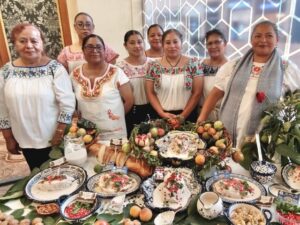 La temporada gastronómica más esperada del año en Puebla ya calienta motores. El municipio de San Nicolás de los Ranchos alista su 25 Feria del Chile en Nogada