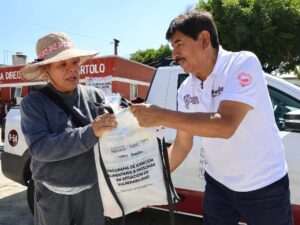 Con el objetivo de fortalecer la economía y el bienestar nutricional de las familias poblanas en situación de vulnerabilidad, el Sistema Estatal para el Desarrollo Integral de la Familia (SEDIF) puso en marcha la primera entrega del Programa de Asistencia Alimentaria a Personas