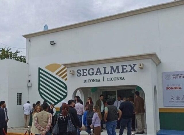 La Secretaría Anticorrupción y Buen Gobierno (SABG) informó la inhabilitación por hasta 10 años de 27 funcionarios públicos de la administración federal