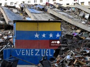 La crisis sanitaria y humanitaria se agudiza en Venezuela tras los devastadores terremotos de magnitud 7.2 y 7.5 que sacudieron al país el pasado miércoles. Ante el colapso absoluto de la red hospitalaria y la falta de servicios funerarios