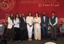 Durante su visita al Pueblo Mágico de Zacatlán, el director de Profesionalización y Regulación Turística del Estado de Puebla, Miguel de la Rosa Bachbush, reconoció la política pública de la presidenta municipal, Bety Sánchez, en materia de medio ambiente. El funcionario estatal se mostró sorprendido por los avances del municipio en sustentabilidad y sostenibilidad, las cuales marcan las tendencias globales del turismo actual.