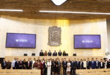 El embajador de la República Popular China en México, Chen Daojiang, visitó el Congreso de Puebla, donde fue recibido por el presidente de la Junta de Gobierno y Coordinación Política, Pável Gaspar, junto a un grupo de diputados que le dieron la bienvenida.