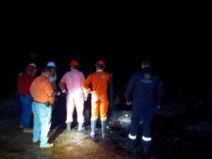 La Coordinación de Protección Civil y Gestión del Riesgo de Desastres activó de emergencia los protocolos de atención tras la fractura de un ducto de PEMEX, la cual provocó un derrame de hidrocarburo en la carretera que conecta a la cabecera municipal con la comunidad de El Ojite, localidad perteneciente al municipio de Venustiano Carranza, Puebla.