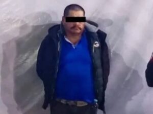 Elementos de la Secretaría de Seguridad Pública (SSP), en coordinación con la Secretaría de Marina (SEMAR) y la Guardia Nacional (GN), realizaron dos operativos simultáneos en este municipio, logrando el aseguramiento de vehículos y combustible de dudosa procedencia, así como la detención de una persona.