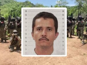 Una inédita y peligrosa escalada de tensión digital se registra en la frontera sur de Estados Unidos. Según una investigación publicada por el diario estadounidense The New York Times, cárteles del narcotráfico mexicano lograron hackear los teléfonos celulares personales de soldados