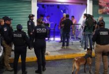 El secretario de Gobernación Municipal de Puebla, Francisco Rodríguez, informó que fueron retirados 10 puestos que comercializaban bebidas alcohólicas en la vía pública.