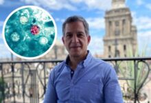 El reconocido analista y periodista deportivo de ESPN, Javier Alarcón, encendió las alarmas en las redes sociales tras revelar que enfrentó un severo cuadro de "diarrea explosiva" y una drástica pérdida de peso provocada por una infección de ciclosporiasis