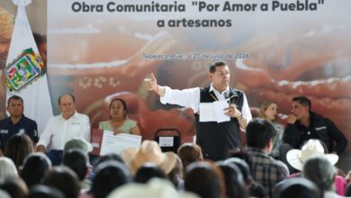 Con una inversión superior a los 4.5 millones de pesos, el gobernador de Puebla, Alejandro Armenta Mier entregó en Tepeaca 10 proyectos del Programa de Obra Comunitaria destinados a fortalecer al sector artesanal en el estado