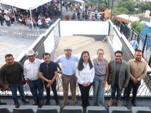 Con el objetivo de proyectar la riqueza histórica del municipio ante el mundo, la presidenta municipal Ariadna Ayala inauguró la nueva Ventana Arqueológica en la Plazuela de la Danza del Cerro de San Miguel