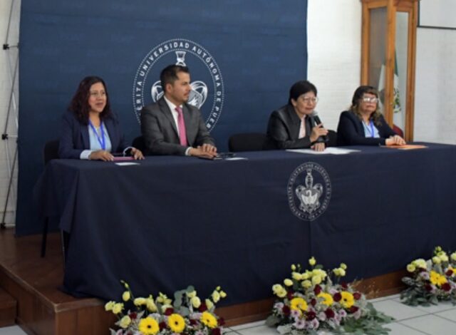Con el objetivo de generar un espacio de intercambio, reflexión y análisis sobre las innovaciones curriculares en el área de ciencias experimentales, la Benemérita Universidad Autónoma de Puebla (BUAP)