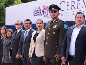 La presidenta municipal de San Andrés Cholula, Lupita Cuautle, hizo un firme llamado a las y los servidores públicos de su administración a redoblar esfuerzos de cara al cierre del segundo año de gobierno, priorizando en todo momento la cercanía con la ciudadanía