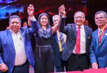 La secretaria de Deporte y Juventud, Gaby “La Bonita”, encabezó como madrina de generación la ceremonia de graduación de las y los estudiantes que concluyeron sus estudios