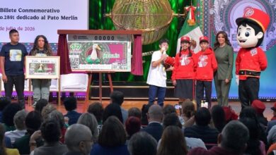La Lotería Nacional presentó de manera oficial el billete conmemorativo para el Sorteo Superior No. 2891, el cual rinde homenaje al "Pato Merlín"