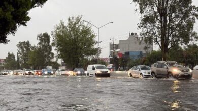 Una fuerte tormenta acompañada de actividad eléctrica y granizo provocó severas inundaciones la tarde-noche de este martes 7 de julio en la zona metropolitana de Puebla.