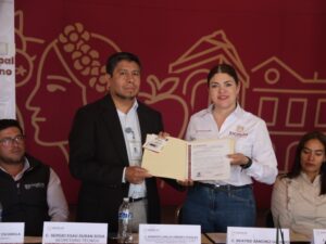 Con el objetivo de garantizar un municipio más ordenado, sustentable y con una visión de crecimiento a largo plazo, el Gobierno Municipal presentó el Anteproyecto para la actualización del Plan Municipal de Desarrollo Urbano de Zacatlán