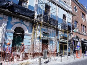 Un total de 55 inmuebles del Centro Histórico de Puebla fueron intervenidos como parte del programa de mejoramiento de la imagen urbana, según reportó Aimée Guerra, gerente del Centro Histórico del municipio.