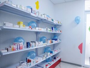 Con el objetivo de fortalecer el acceso a la salud y apoyar la economía de las familias locales, la presidenta municipal, Lupita Cuautle, inauguró la nueva Farmacia del Sistema Municipal DIF “Abriendo Puertas a la Salud”