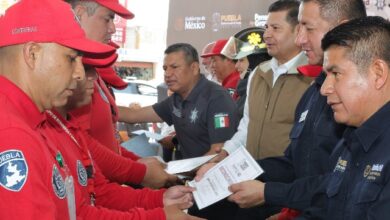 El gobernador Alejandro Armenta Mier refrendó su respaldo al Heroico Cuerpo de Bomberos del Estado al anunciar la construcción de 400 viviendas destinadas a sus integrantes y a personal de seguridad.