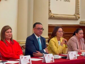 El Gobierno de Puebla, encabezado por el alcalde Pepe Chedraui, impulsó la capacitación en lenguaje incluyente para el personal municipal durante la Segunda Sesión Ordinaria del Comité de Análisis Técnico Jurídico