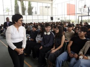 La rectora de la BUAP, Lilia Cedillo Ramírez, encabezó el Segundo Informe de Labores del Bachillerato 5 de Mayo, donde resaltó la consolidación y el prestigio de esta unidad académica.