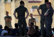 El presidente de Ceuta, Juan Jesús Vivas, calificó este miércoles de "insostenible" la crisis de menores migrantes no acompañados en la ciudad autónoma