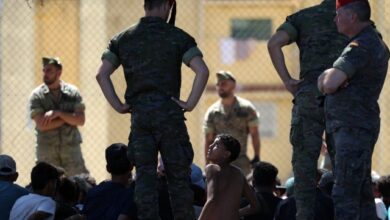 El presidente de Ceuta, Juan Jesús Vivas, calificó este miércoles de "insostenible" la crisis de menores migrantes no acompañados en la ciudad autónoma