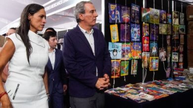 El presidente municipal de Puebla, Pepe Chedraui, encabezó la inauguración de la segunda edición de la Feria Internacional del Libro en el Zócalo capitalino.