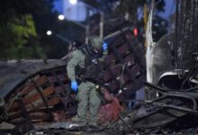 Un camión bomba explotó durante la madrugada del sábado junto a una estación de policía en Cúcuta, Colombia, cerca de la frontera con Venezuela.