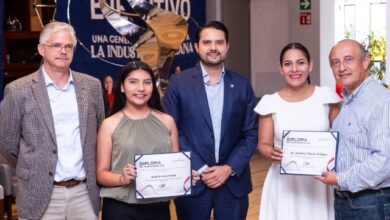 La presidenta municipal de San Andrés Cholula, Lupita Cuautle, presentó la nueva Ventanilla Digital de Inversiones ante el Consejo Directivo de CANACINTRA Puebla