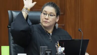 La sesión del Pleno de la Suprema Corte de Justicia de la Nación (SCJN) se convirtió en el escenario de un duro choque verbal este jueves. La ministra Lenia Batres Guadarrama acusó abiertamente a sus pares de mantener una “animadversión insana” en su contra