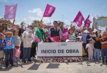 El presidente municipal de Cuautlancingo, Omar Muñoz dio el banderazo de inicio para la construcción del Parque de las Infancias