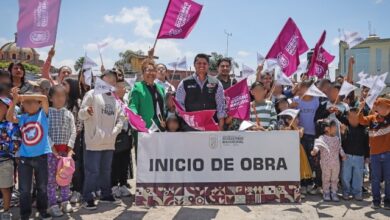 El presidente municipal de Cuautlancingo, Omar Muñoz dio el banderazo de inicio para la construcción del Parque de las Infancias