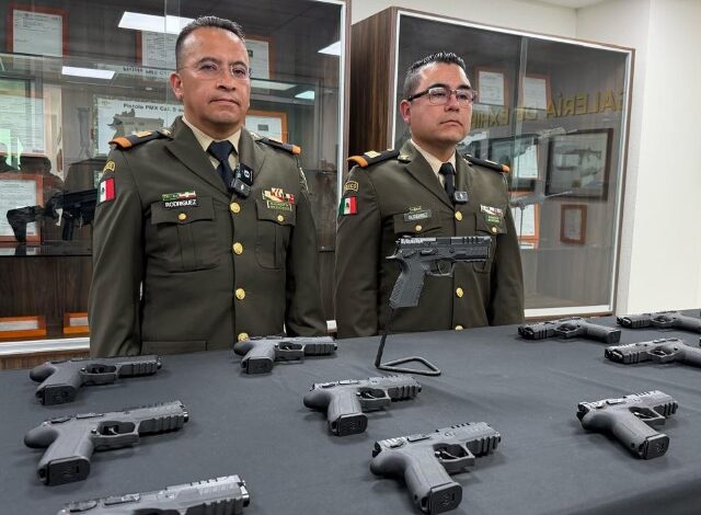 En Oriental, Puebla, una pistola negra de polímero de apenas 900 gramos (con cargador desabastecido) está a punto de cerrar un ciclo que comenzó en 2018. Se llama PMX y es uno de los proyectos con los que la Industria Militar busca ampliar la capacidad del Ejército