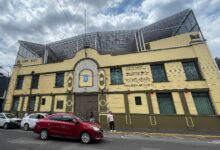 A casi una semana del inicio del ciclo escolar, autoridades de Puebla colocaron sellos de suspensión de publicidad en la Academia Ignacio Zaragoza